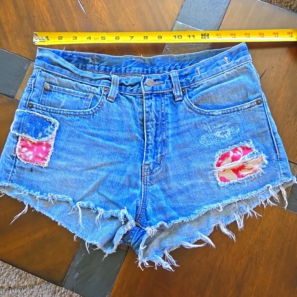 Denim & Supply Ralph Lauren Vintage Cutoff SZ 28 Button & Zip Distressed w Patch